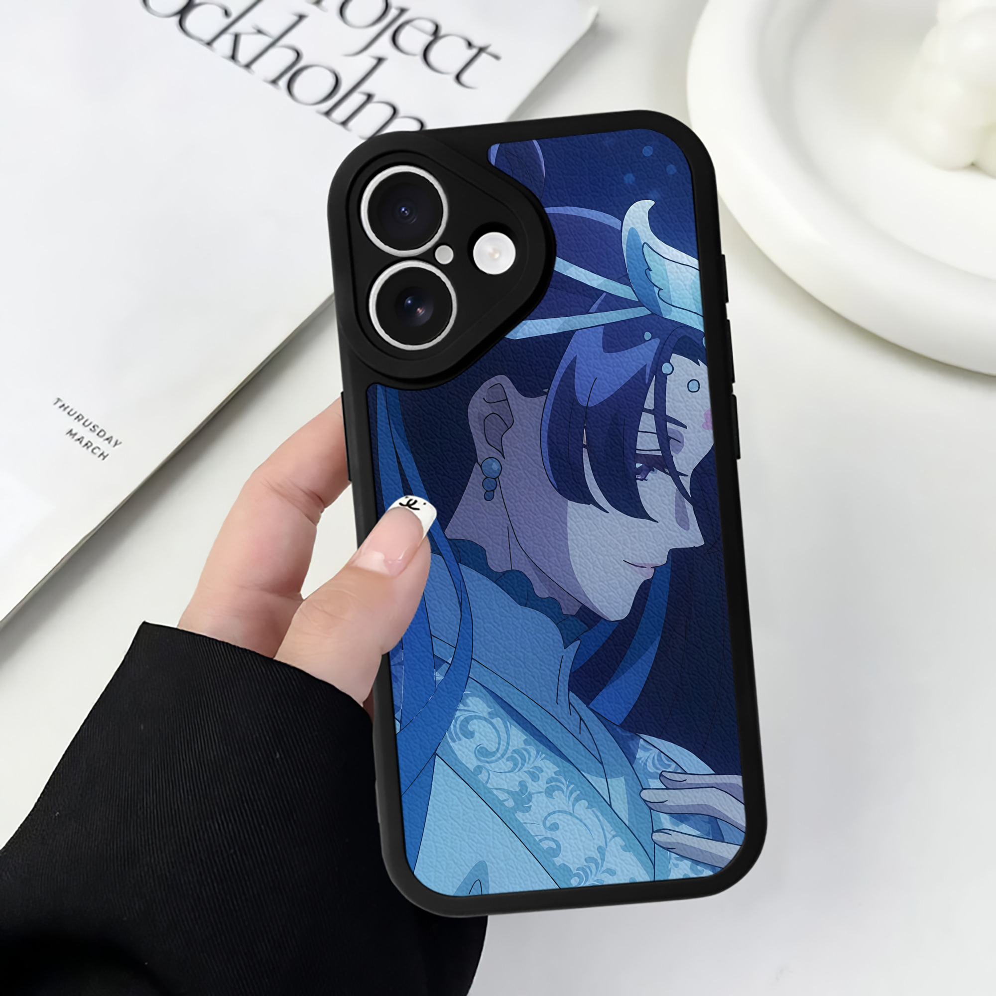 薬屋のひとりごと The Apothecary Diaries 【iPhone 16シリーズ対応】シリコンスマホケース（レザー調） 材質：シリコン